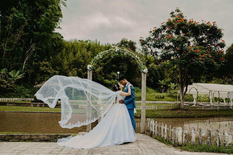 Wedding photographer Leticia Tosan (leticiatosan). Photo of 19 March 2022