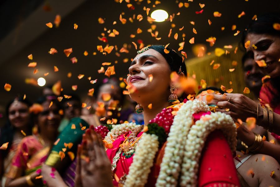 結婚式の写真家Sindhuja Balamurugan (oual)。2023 5月15日の写真