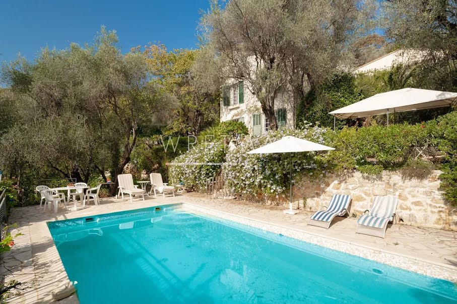 Vente propriété 6 pièces 120 m² à Grasse (06130), 900 000 €