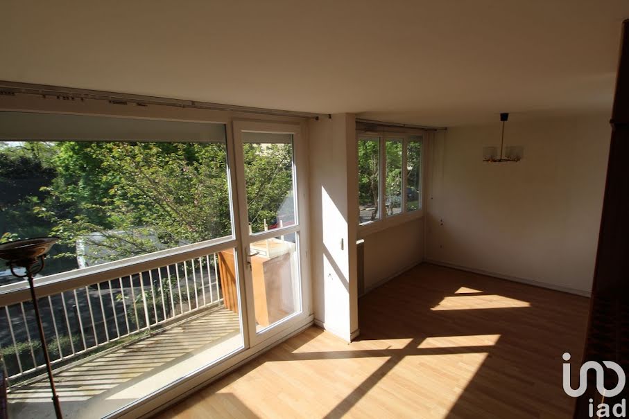 Vente appartement 5 pièces 89 m² à Neuilly-sur-Marne (93330), 210 000 €