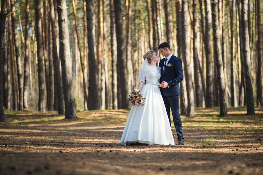 Svatební fotograf Lev Bocenyuk (levv). Fotografie z 5.května 2017