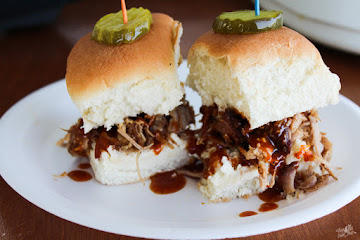 BBQ Pork Sliders with Tiger Sauce | Auburn Tailgate