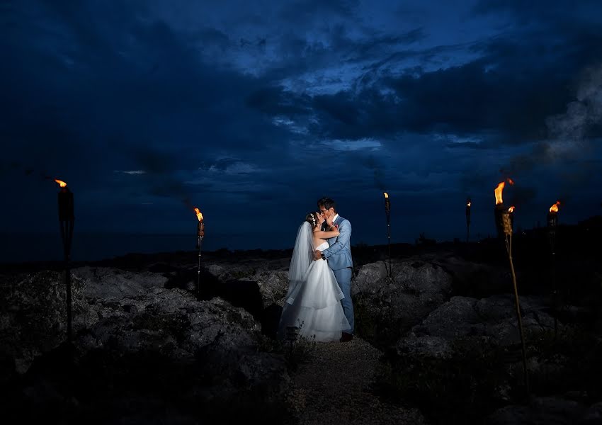 Fotografer pernikahan Adrian Mcdonald (mcdonald). Foto tanggal 23 Mei 2017