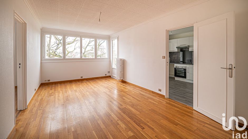 Vente appartement 5 pièces 88 m² à Allonnes (72700), 87 500 €