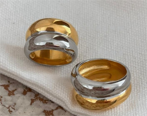 Title 5, Graceful and fashionable classic contrast color...
