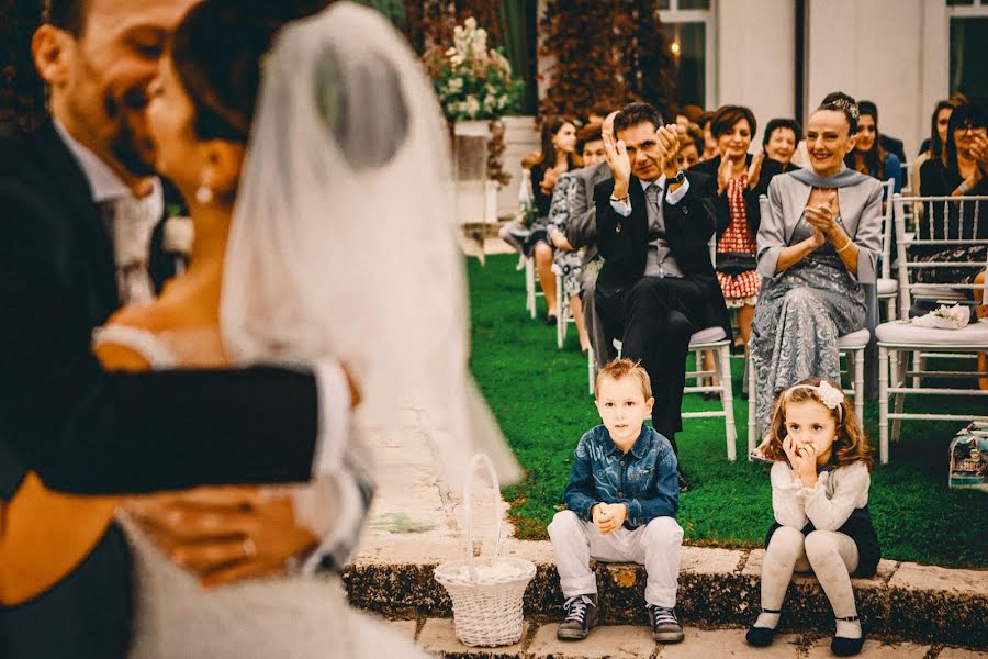 Fotografo di matrimoni Alessio Martinelli (blackandlight). Foto del 22 marzo 2021