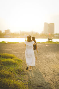 Fotógrafo de casamento Khac Hai Vo (hoianphotonfilm). Foto de 12 de outubro 2023