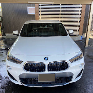 X2 xDrive 18d