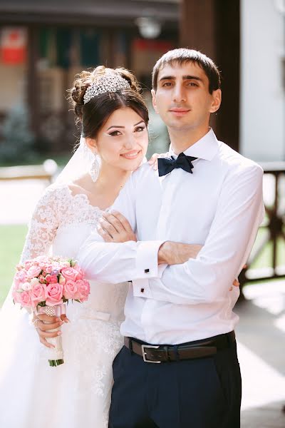 Fotógrafo de casamento Andrey Basargin (basargin). Foto de 17 de abril 2016