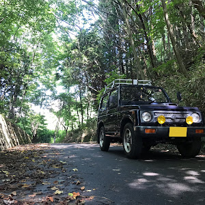 ジムニー JA11V