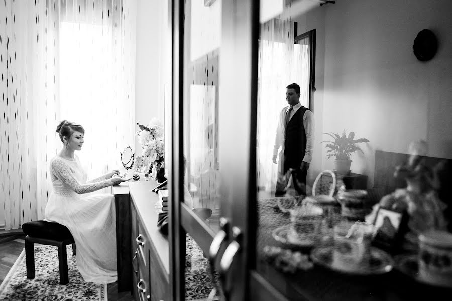 結婚式の写真家Diana Cherecheș (dianachereches)。2023 1月6日の写真