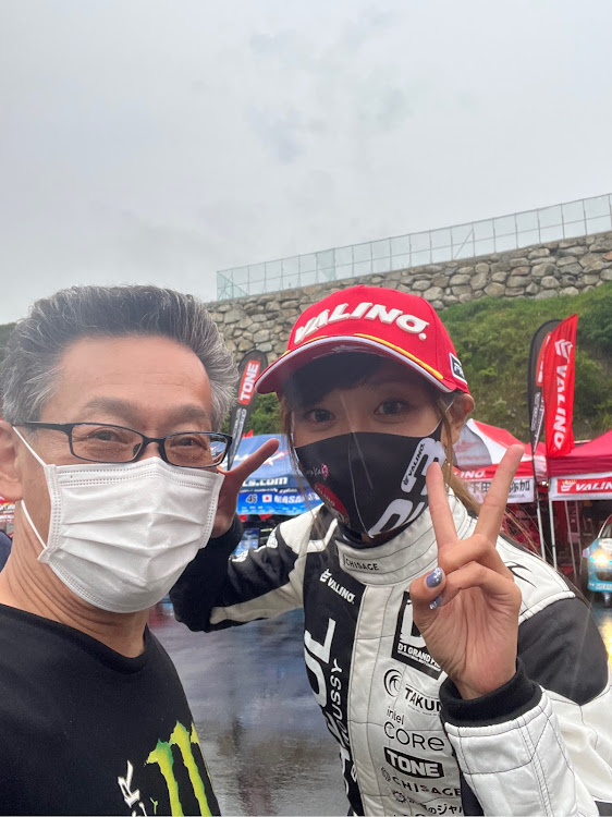 スーパーカーちょい悪親父🤪🍾さんが投稿したカスタム事例の投稿画像4枚目