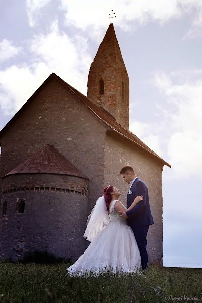 Bröllopsfotograf Tomáš Vnučko (vnuckotomas). Foto av 10 april 2019