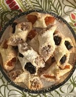 THE BEST HUNGARIAN COOKIES YOU’LL EVER EAT was pinched from <a href="http://heatherserody.com/best-hungarian-cookies-youll-ever-eat/" target="_blank">heatherserody.com.</a>