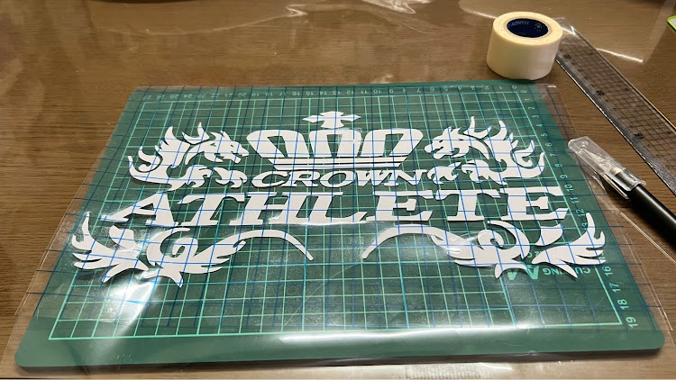 クラウンアスリートの自作ステッカー・物置き塗装に関するカスタム事例の投稿画像1枚目