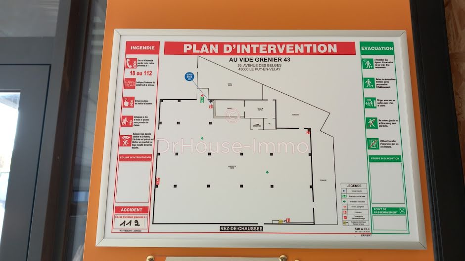 Location  locaux professionnels 2 pièces 515 m² à Le Puy-en-Velay (43000), 5 708 €