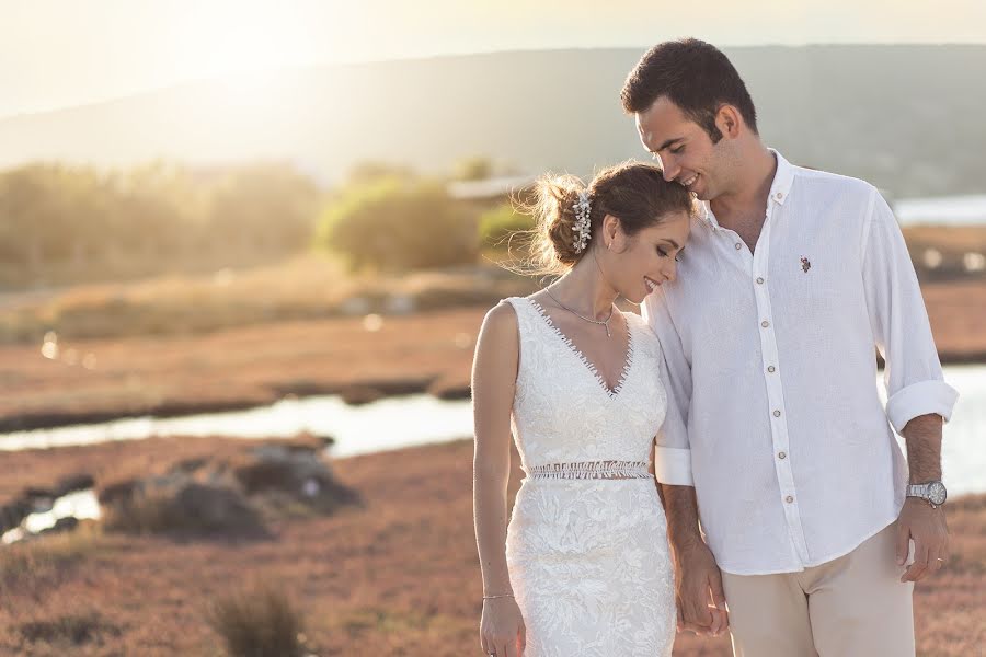 Fotógrafo de casamento Hakan Özfatura (ozfatura). Foto de 24 de julho 2019