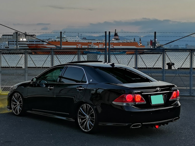 クラウンアスリートのJun Style・徘徊の帝王・福岡・スマホーンレフカメラ・CarTuneberに関するカスタム事例の投稿画像4枚目