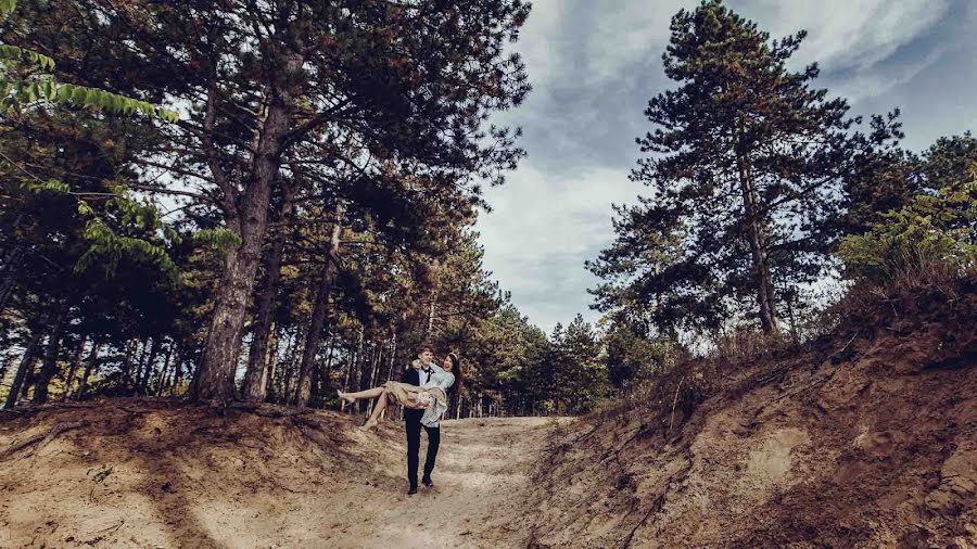 Fotógrafo de casamento Attila Kovács (attilakovacs). Foto de 25 de outubro 2019