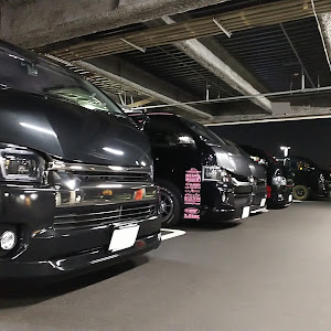 ハイエース