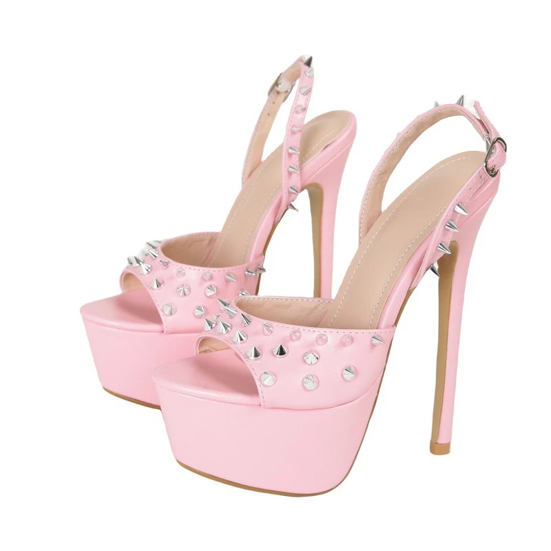 Escarpins à talons aiguilles avec rivets en métal pour femmes, un style audacieux et élégant, parfaits pour sublimer votre tenue et affirmer votre personnalité.