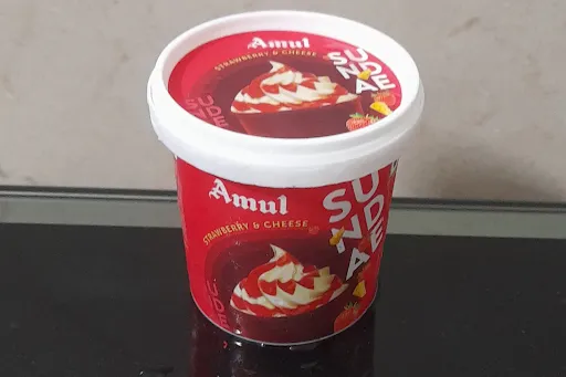 Cheese Strawberry Ice Cream [Jumbo, 2 Cups, 125 Ml]