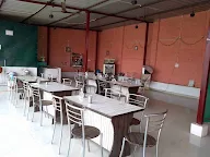 Pinkcity Kanha Garden Restaurant photo 1