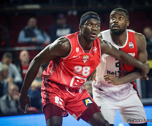 Antwerp Giants zijn duidelijk een maatje te groot voor Aalstar en winnen met ruime score 