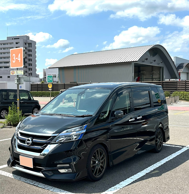 セレナの医科大学病院・お見舞いへ病院🏥・ドクターヘリは指定場所で待機・県北1の大病院🏥💊に関するカスタム事例の投稿画像8枚目