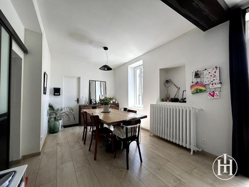 Vente maison 7 pièces 158.5 m² à Lignieres (18160), 169 000 €