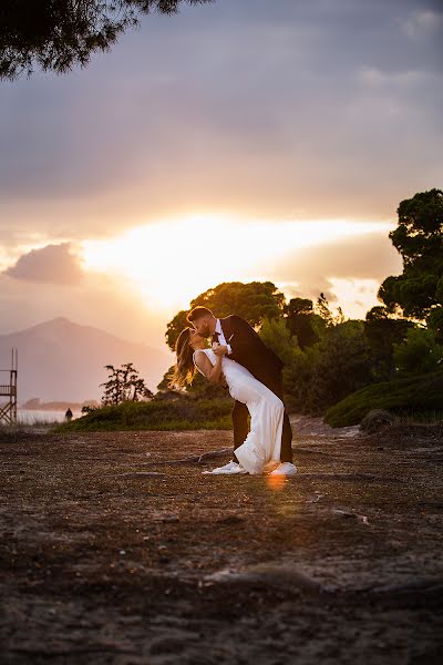 Fotografo di matrimoni YOLANDA MITSOBONOU (yolanda). Foto del 17 dicembre 2021