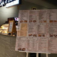 Freaks Café & Bistro 癮客餐酒館(林口旗艦店)