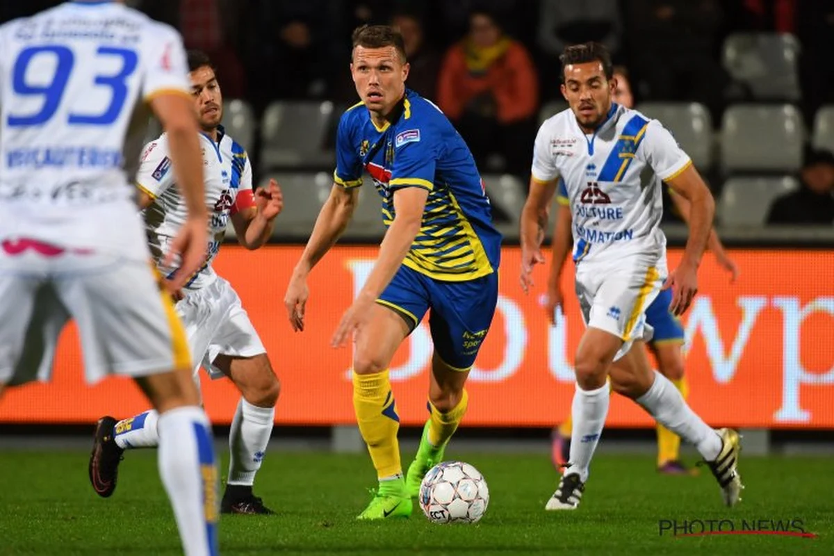 Jens Naessens (Westerlo) spreekt over zijn persoonlijke toekomst: "Hier en daar is er interesse, maar..."