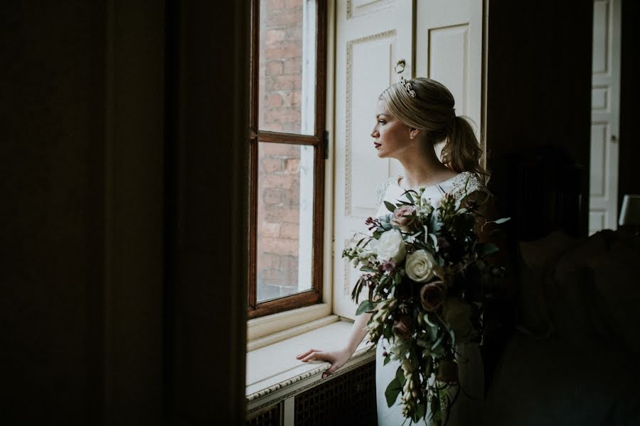 Fotograf ślubny Laura Wood (laurawoodphoto). Zdjęcie z 2 lipca 2019