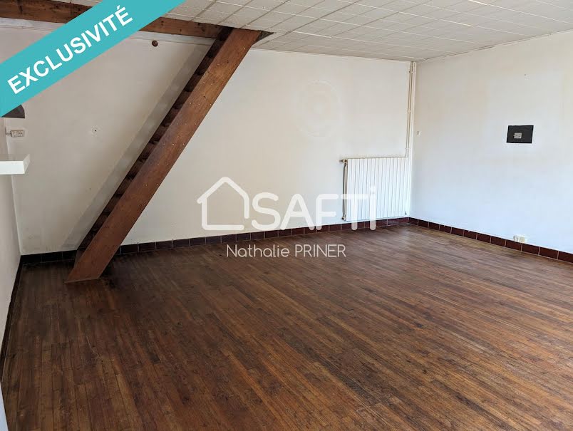 Vente maison 2 pièces 55 m² à Thouars (79100), 46 000 €