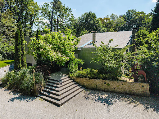 House 2