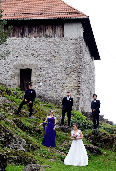 Fotografo di matrimoni Kristina Kosec (tinaverarok1). Foto del 24 ottobre 2017