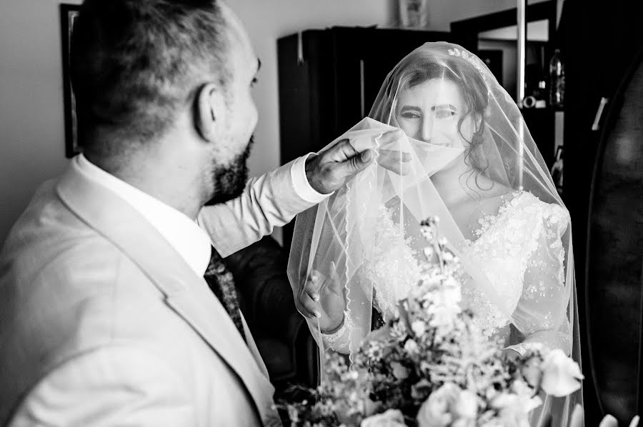 Fotógrafo de casamento Răzvan Baluș (razvanbalus). Foto de 16 de setembro 2023