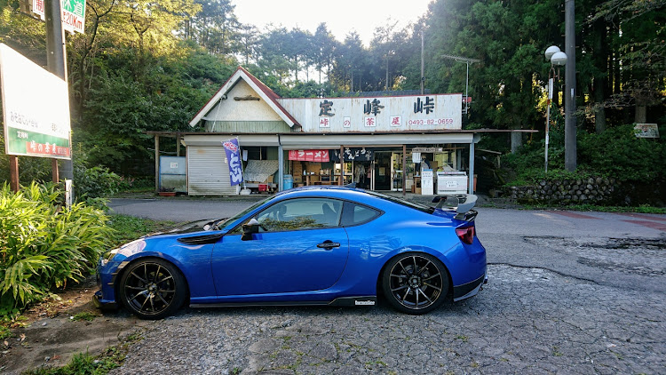 BRZの間瀬峠・定峰峠・チーム赤城・真横・TRDフェンダーフィンに関するカスタム事例の投稿画像3枚目