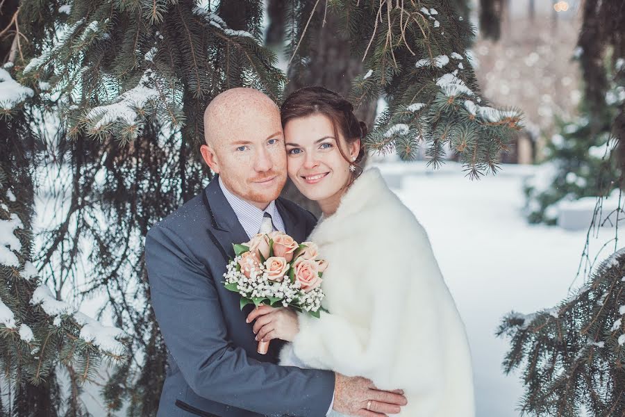 Fotógrafo de casamento Denis Denisov (vcube). Foto de 24 de janeiro 2020