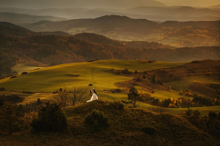 Vestuvių fotografas Maciek Januszewski (maciekjanuszews). Nuotrauka 2022 spalio 27