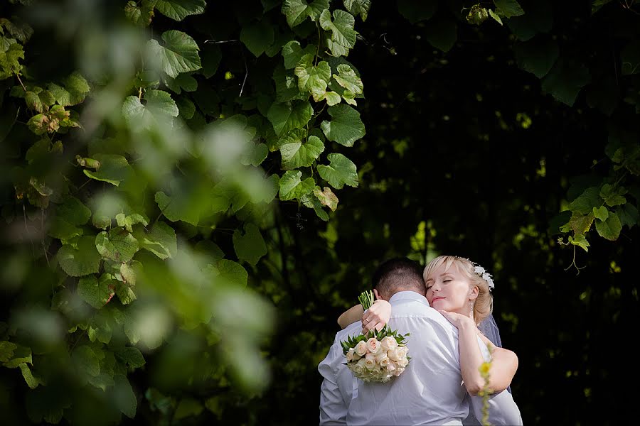 Wedding photographer Yuriy Karpov (yuriikarpov). Photo of 11 October 2013