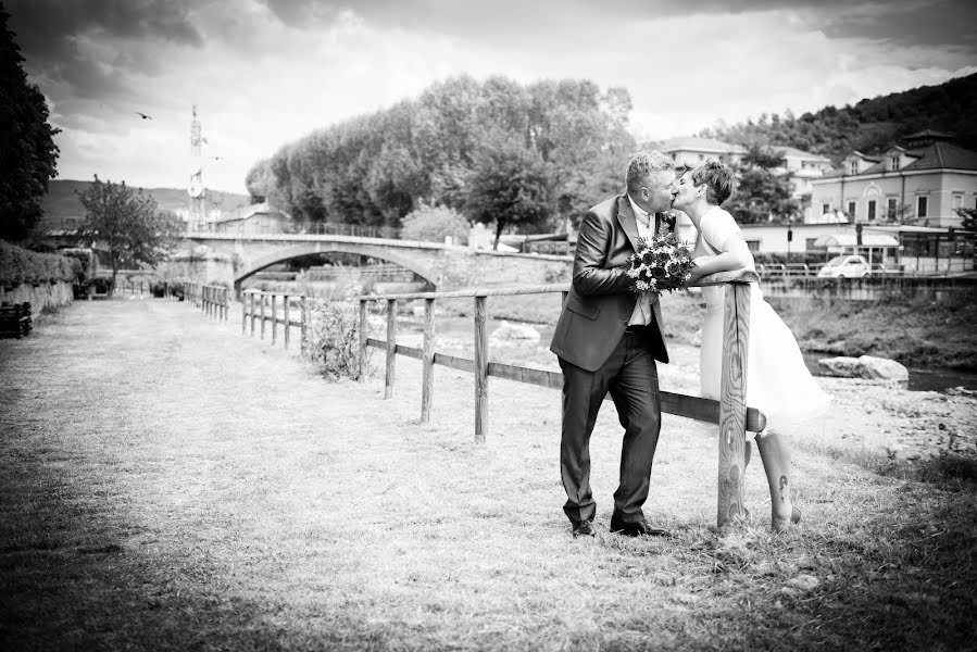 Fotografo di matrimoni Manuela Torterolo (manuelatorterol). Foto del 24 giugno 2016