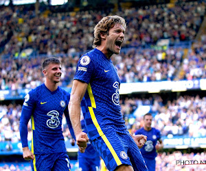 🎥 BEKIJK HIER: De heerlijke vrije trap van Marcos Alonso met Chelsea