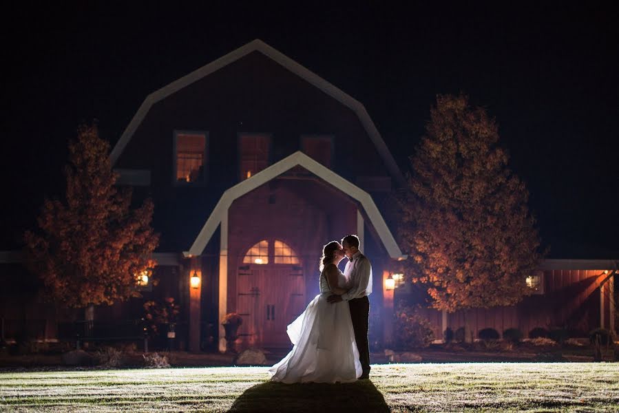 Esküvői fotós Elizabeth Steed (elladelephoto). Készítés ideje: 2019 november 22.