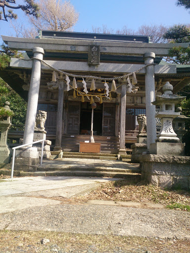 寺泊片町白山媛神社