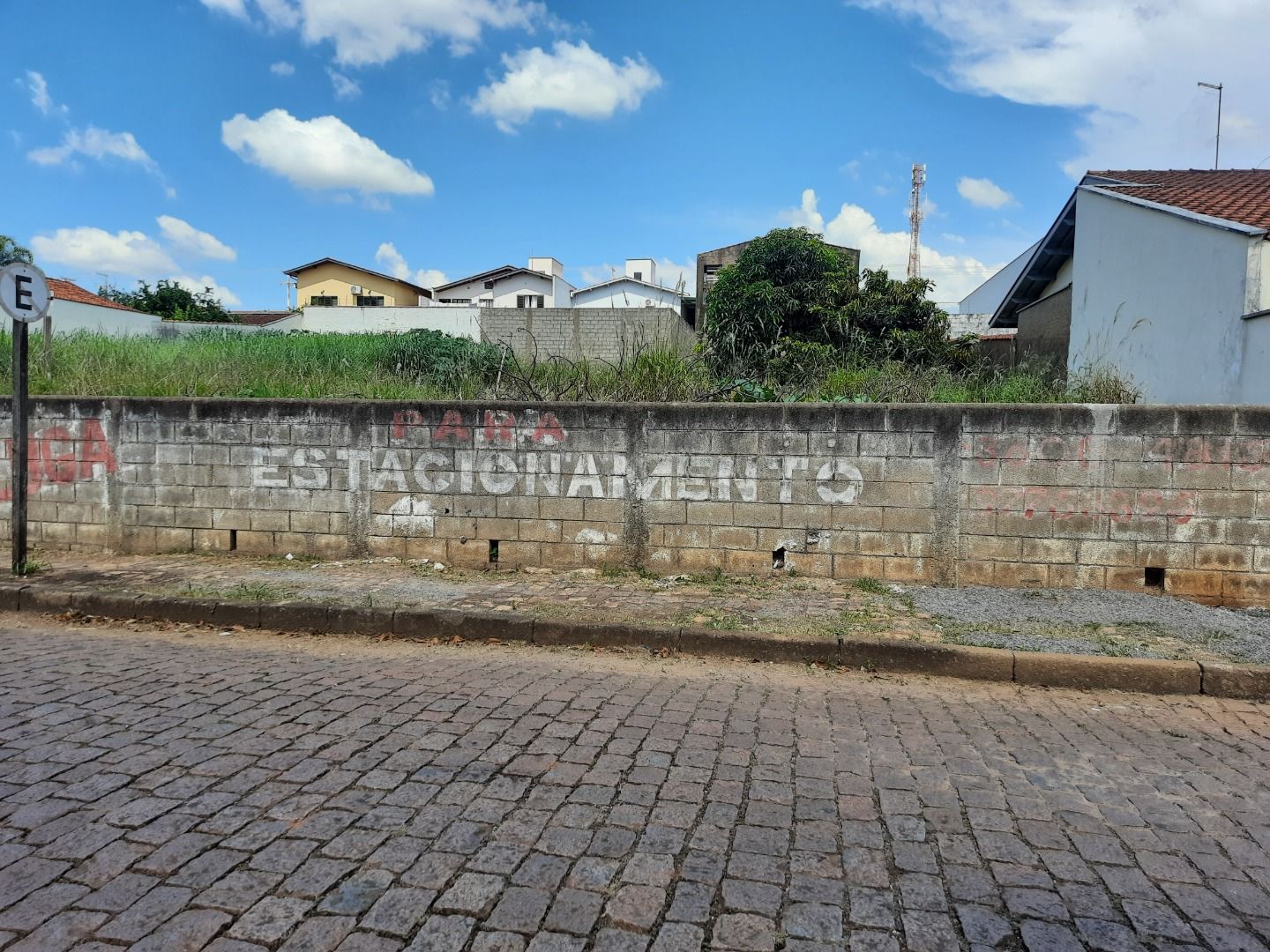 Terrenos à venda Residencial dos Lagos