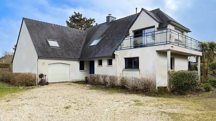 House with terrace