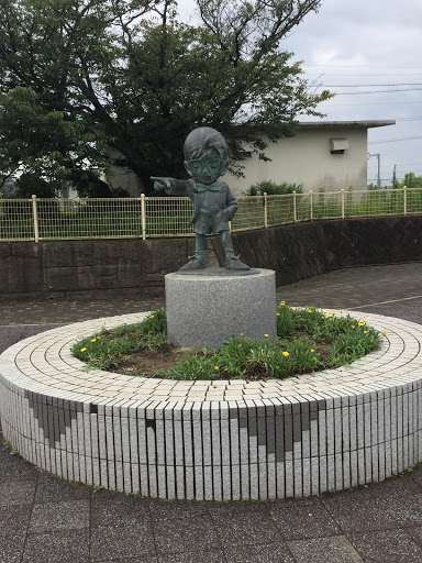 コナン像