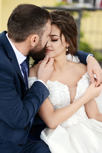 Wedding photographer Kirill Lopatko (lo-kyr). Photo of 12 February 2019